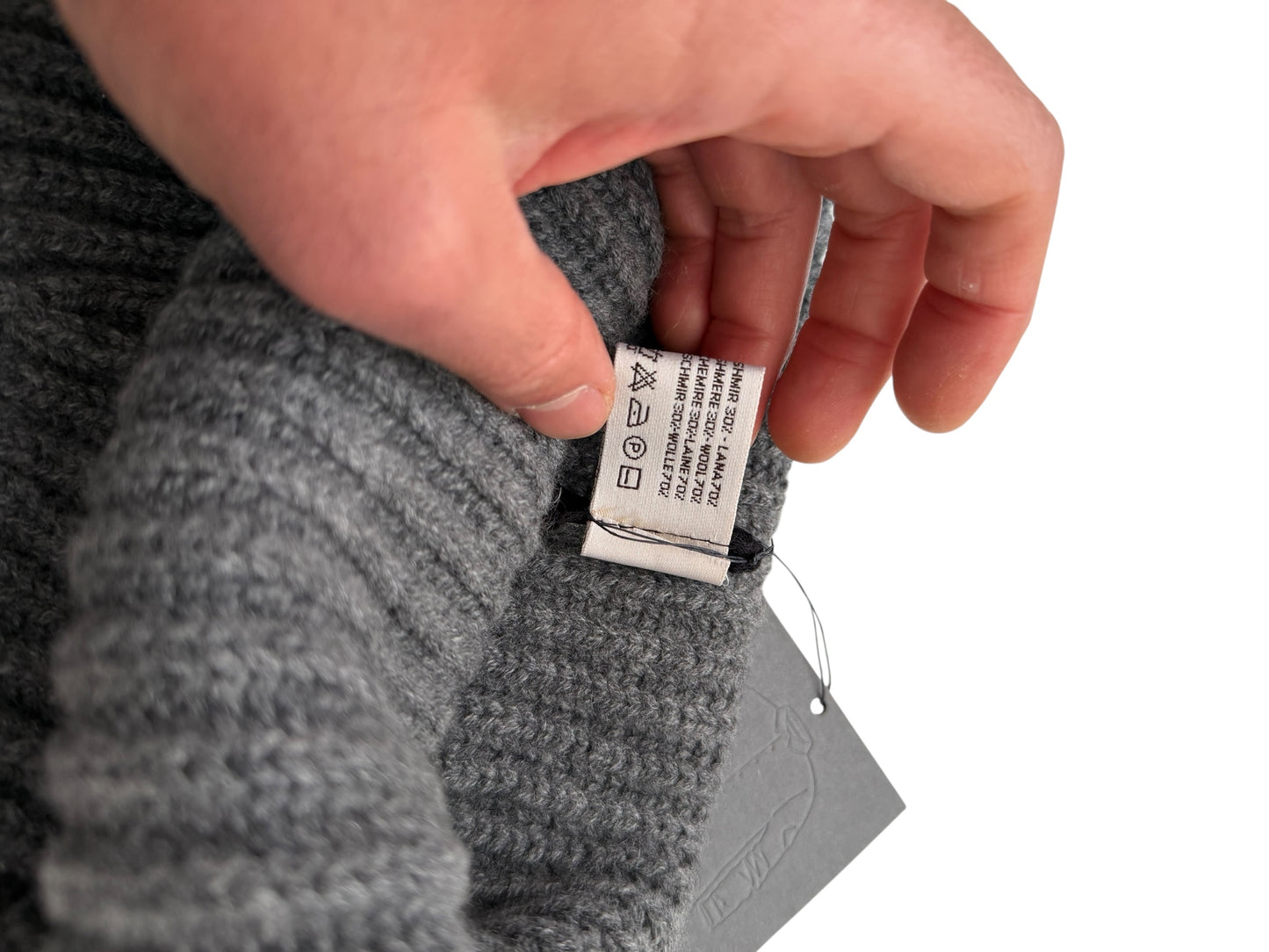 Cashmere Ribbed Beanie