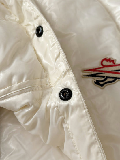 Grenoble Down White Cape