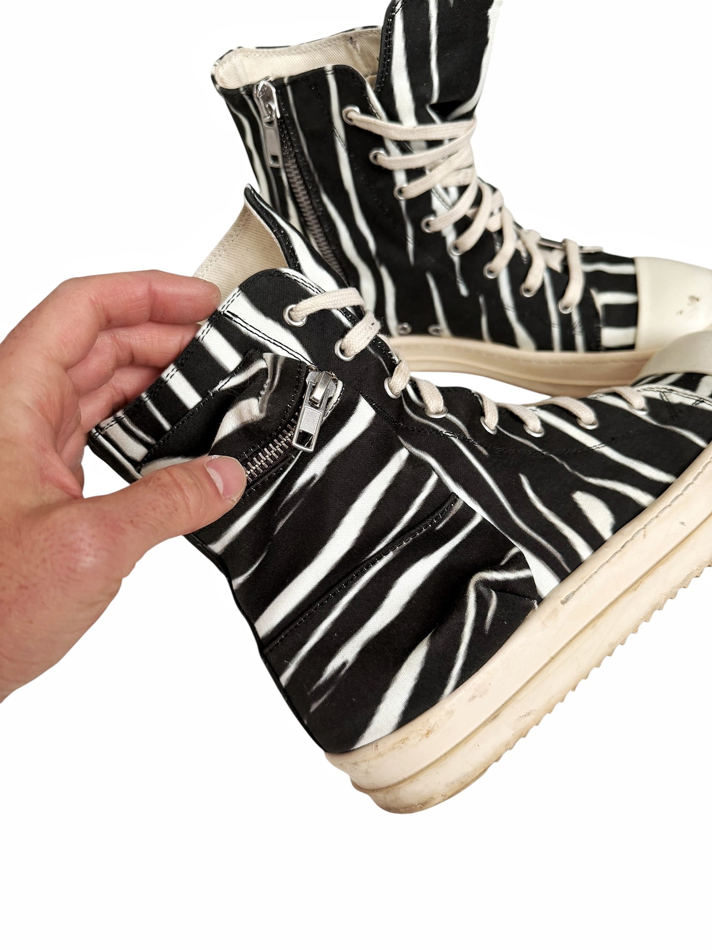 Zebra Abstract Cargo Ramones High