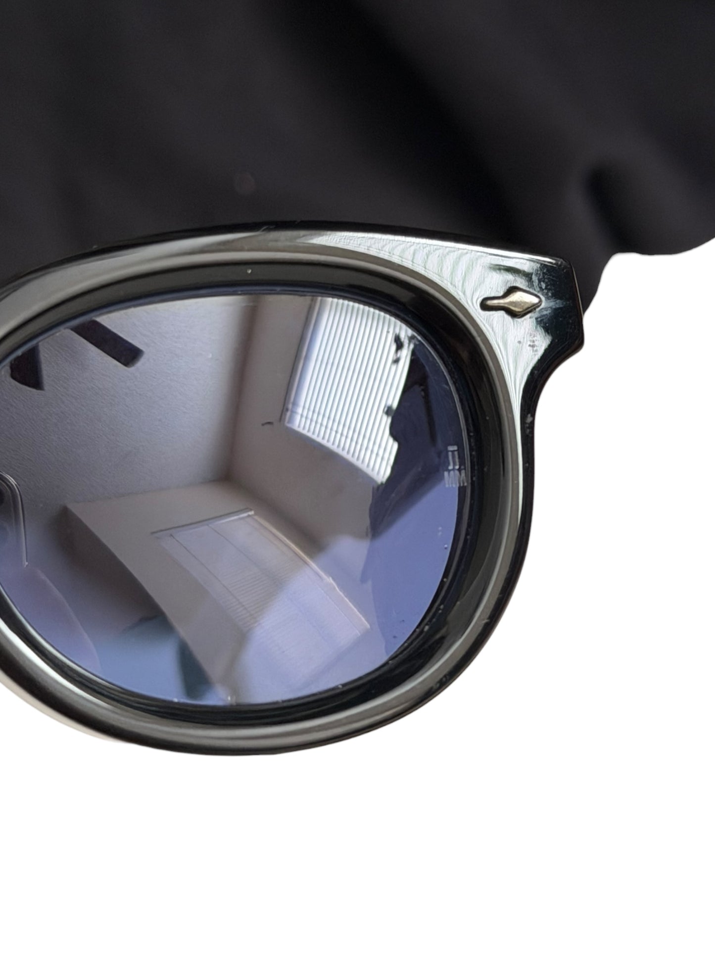 1/450 Akira Black Sunglasses
