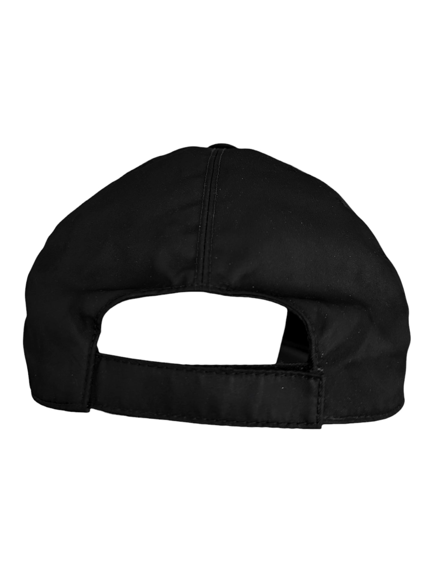 Badge Re-Nylon Black Cap