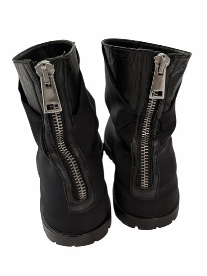 1st Nylon Slip Marathon Boots