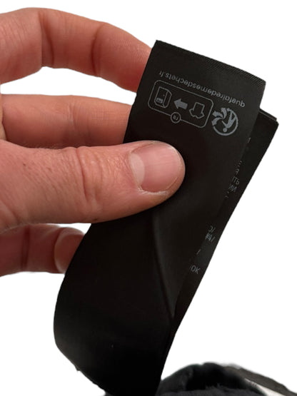 Sporty Racer Tank Neck Flap Logo