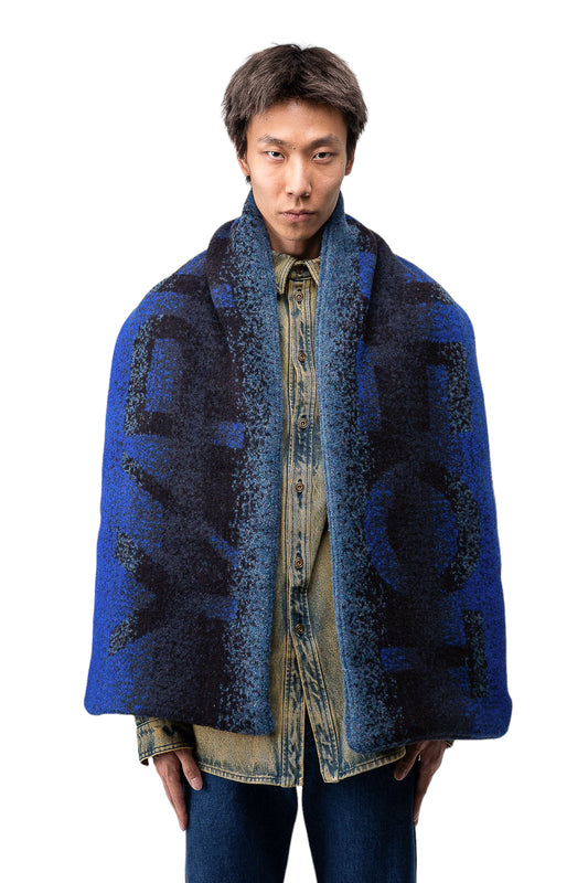 Intarsia Giant Knit Scarf (Blue/Black)
