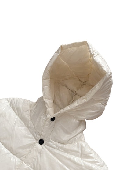Grenoble Down White Cape
