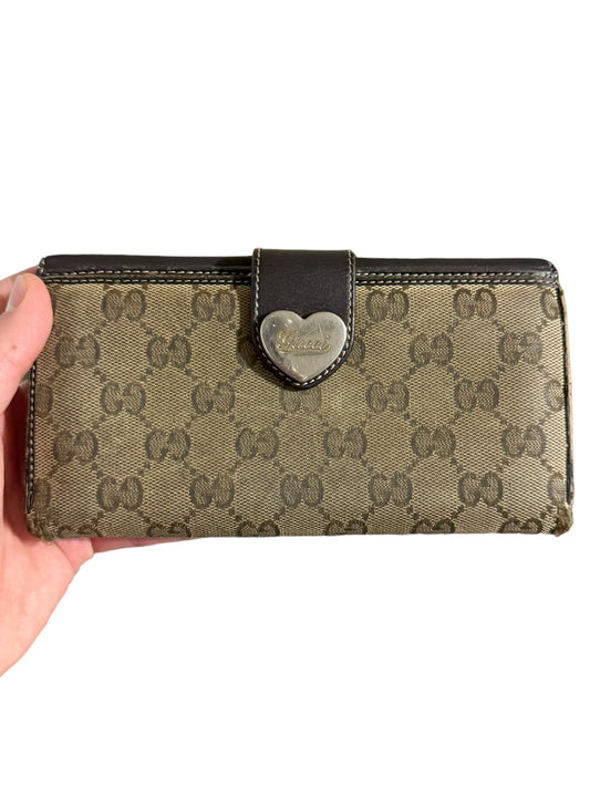Monogram Leathee Wallet