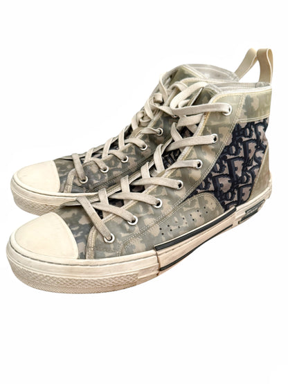 B23 Navy Hightop Sneaker