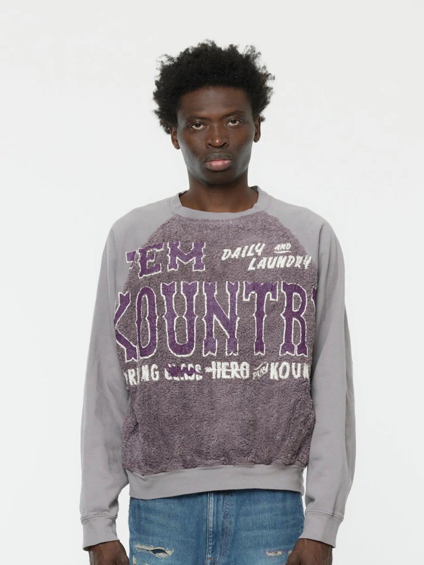 Kountry Grizzly Crewneck