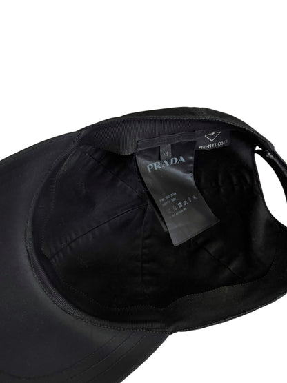 Badge Re-Nylon Black Cap
