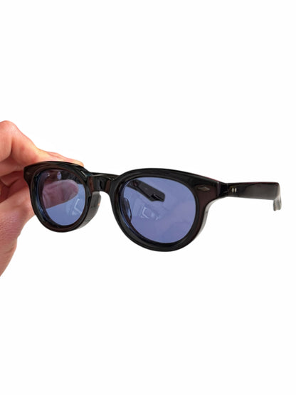 1/450 Akira Black Sunglasses