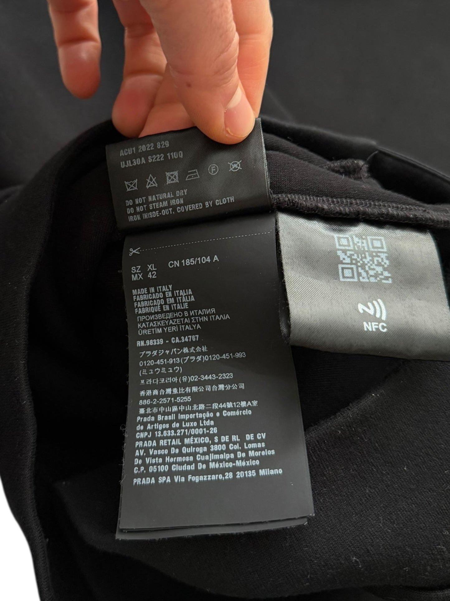 2022 Triangle Badge Hybrid Crewneck