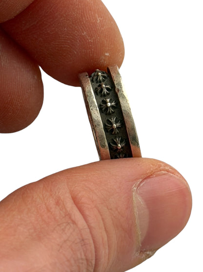 Mini Plus Maltese Cross Silver Ring