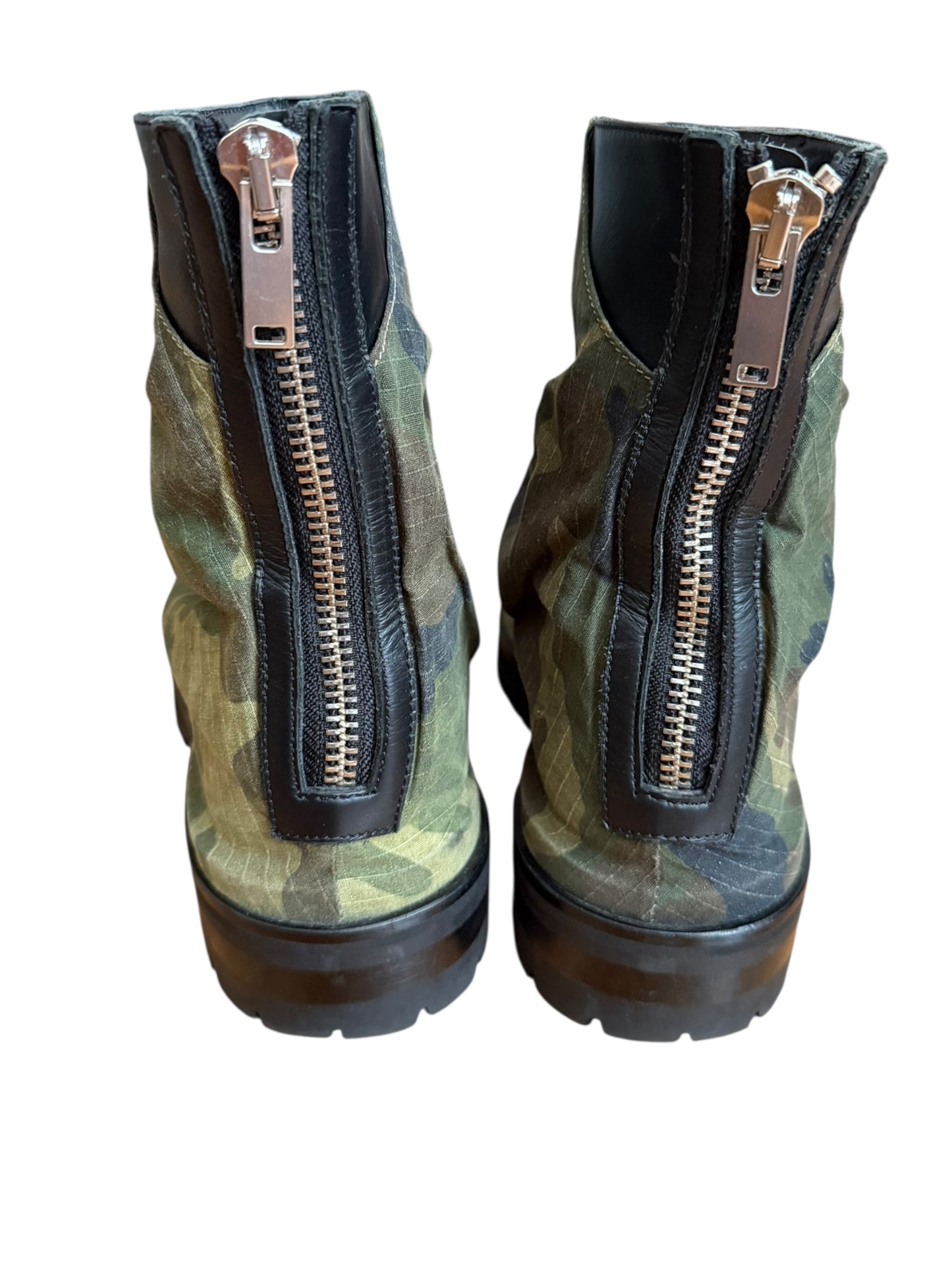 Camo Distressed Ripstop Marathon Boot