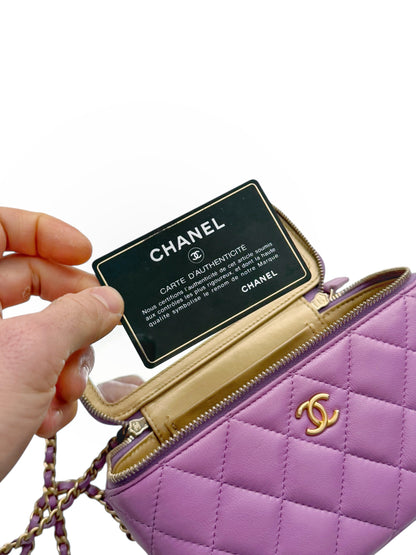 2022 Sheepskin Pink Pearl Chain Square Bag