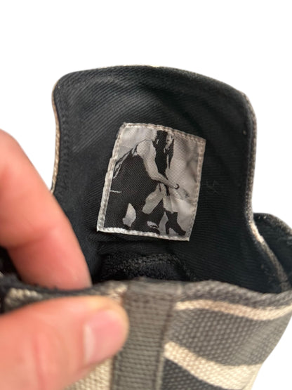 2013 Geometric Canvas Ramones High