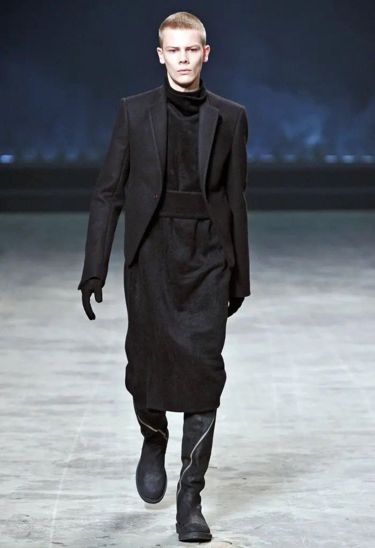 Limo Reverse Leather Knee High Tornado Creeper Boot