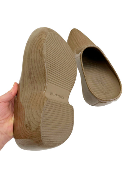 Wood Techno Clog