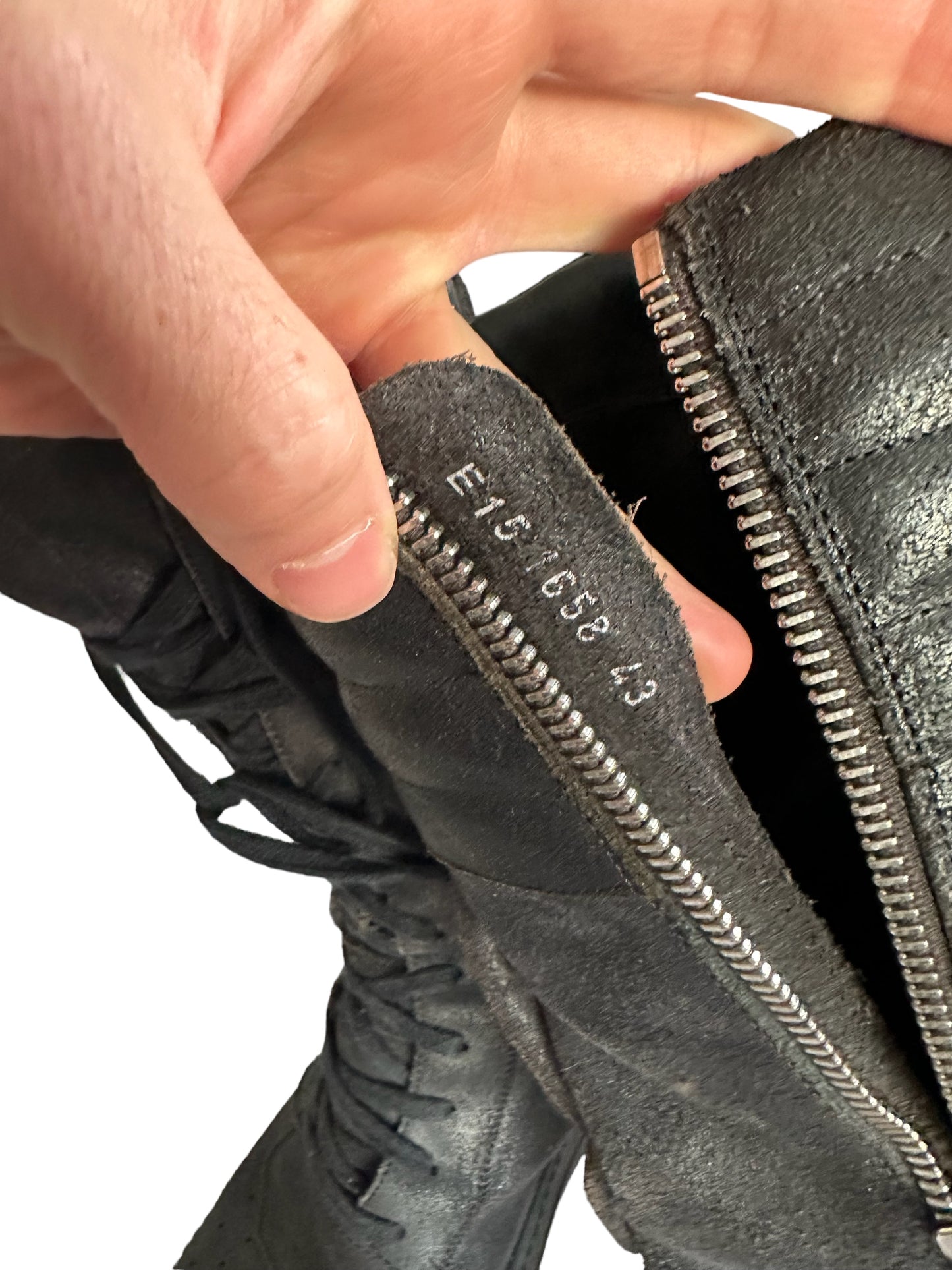 2016 Blistered Triple Black Cargobasket