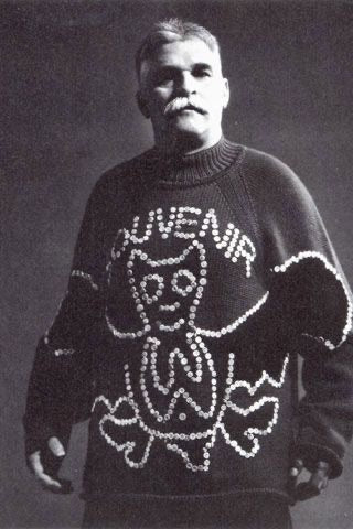 1993 Souvenirs of the World “Hi” Knit