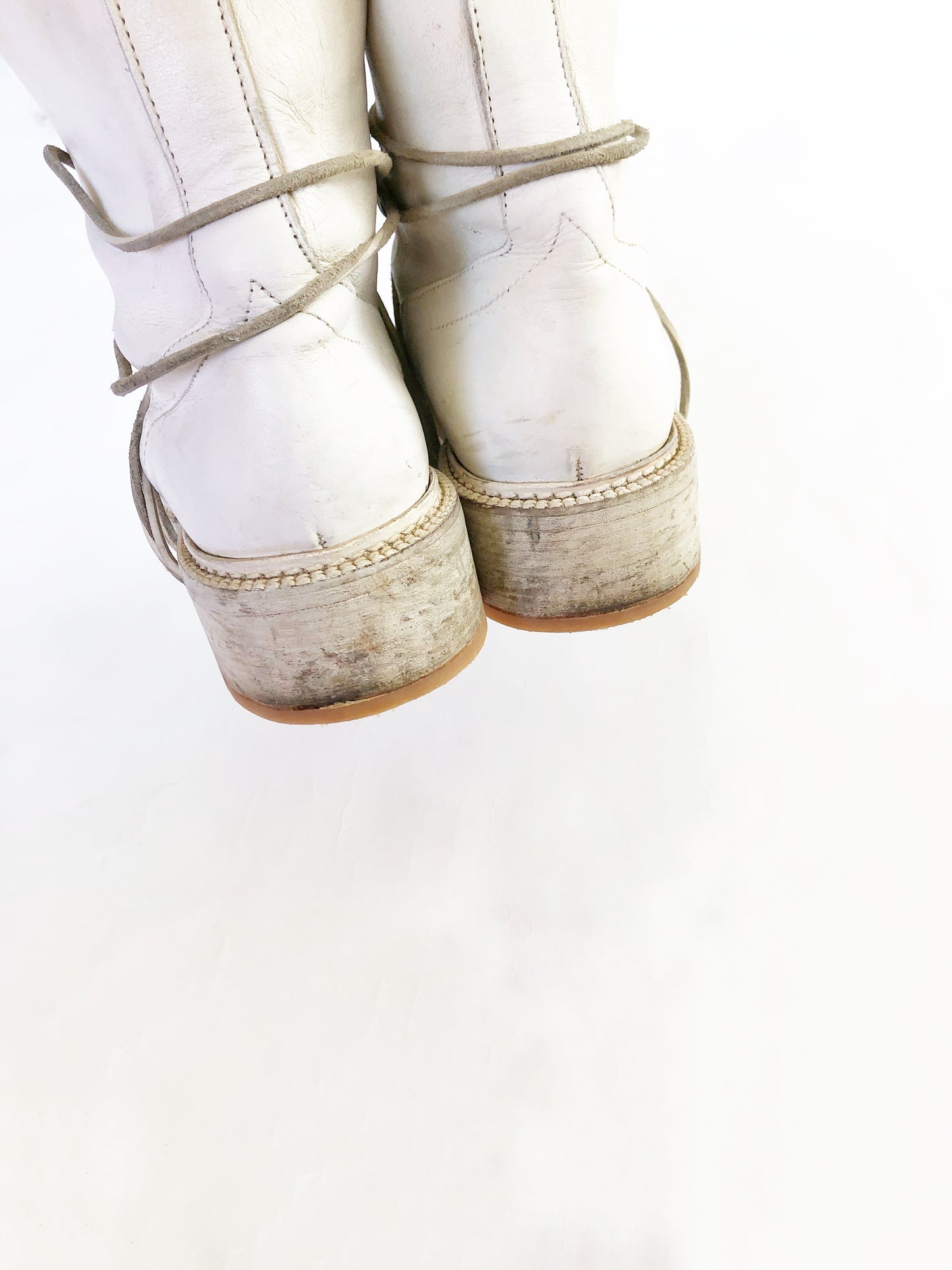 90’s White Lace Up Boots