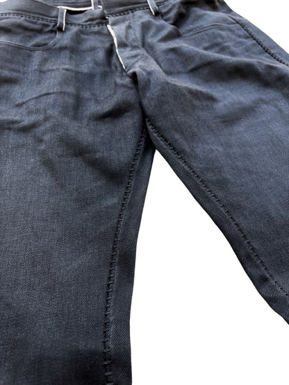 Overlocking Curved Denim