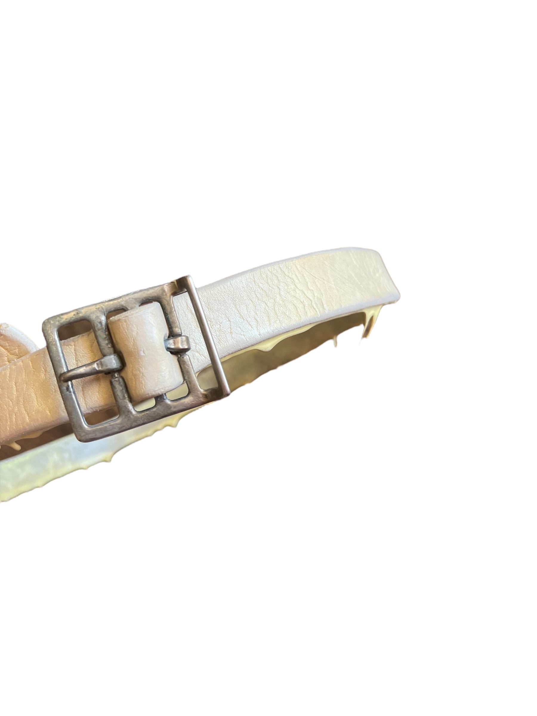 SAFE Drip White Belt – Archive Reloaded