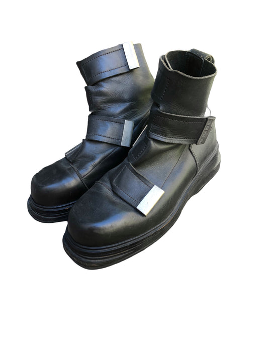 90’s Velcro Bondage Boot