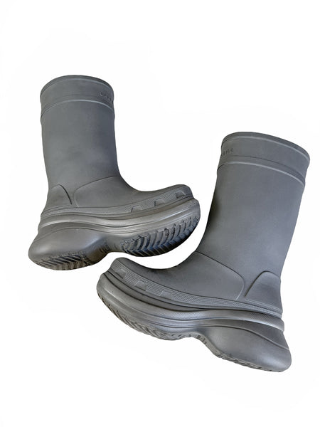Grey Croc Boot