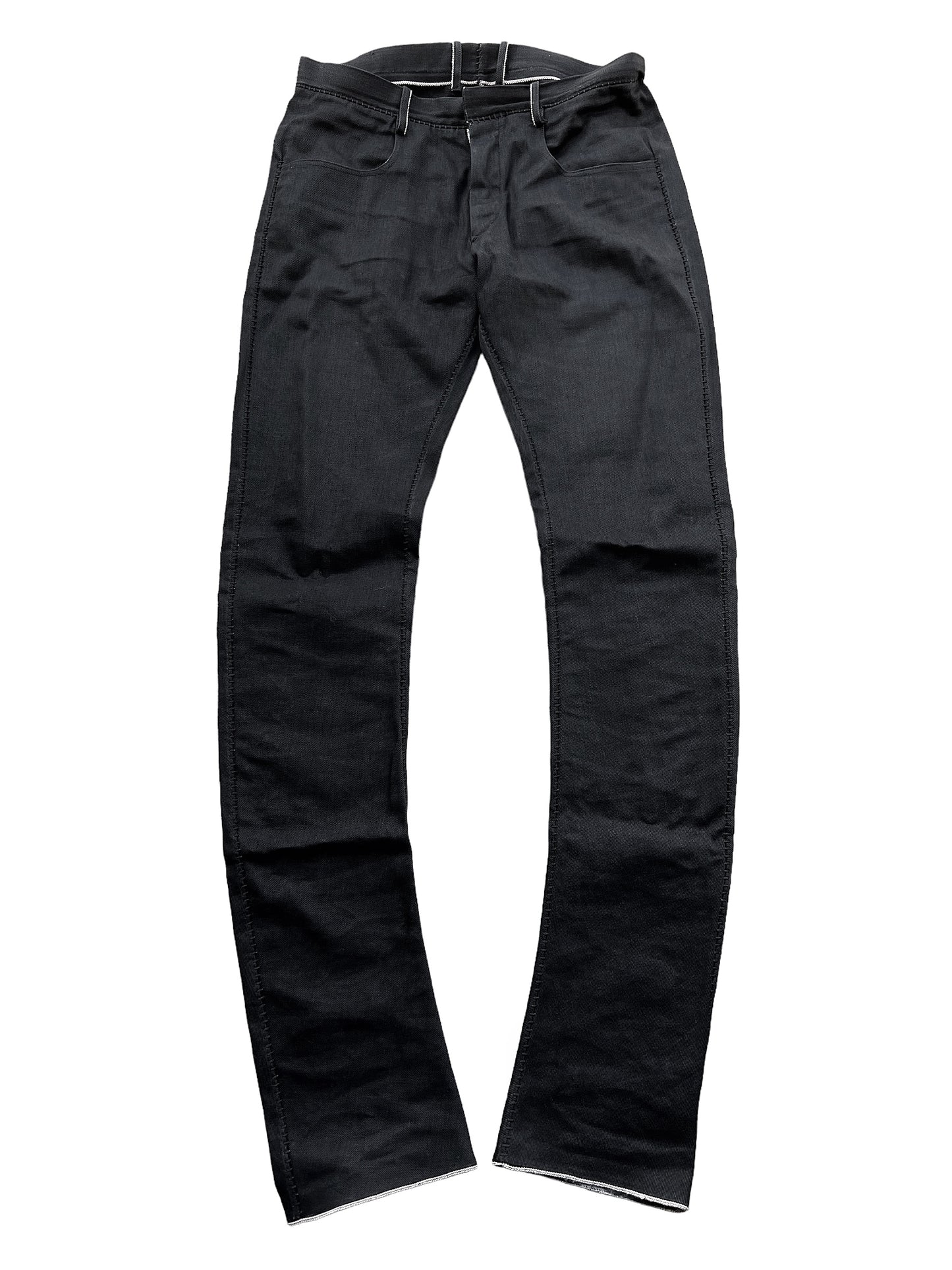 Overlocking Curved Denim