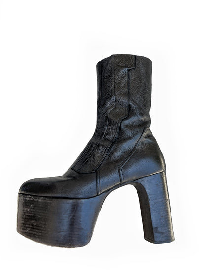 FW20 Performa Moto Kiss Heel