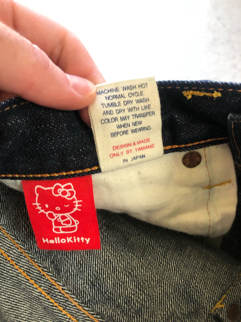 Hello Kitty Denim – Archive Reloaded