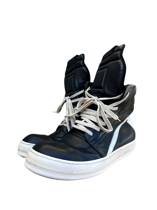 Black/Milk Classic Geobasket