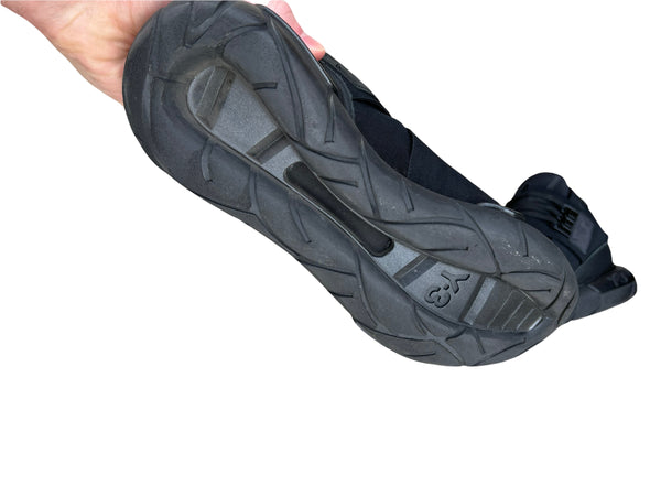 Qasa Ninja Shoe