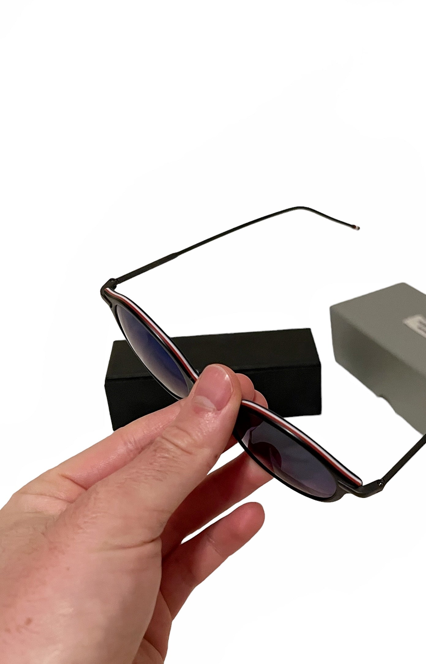 TB-708-A-BLK 46 Sunglasses